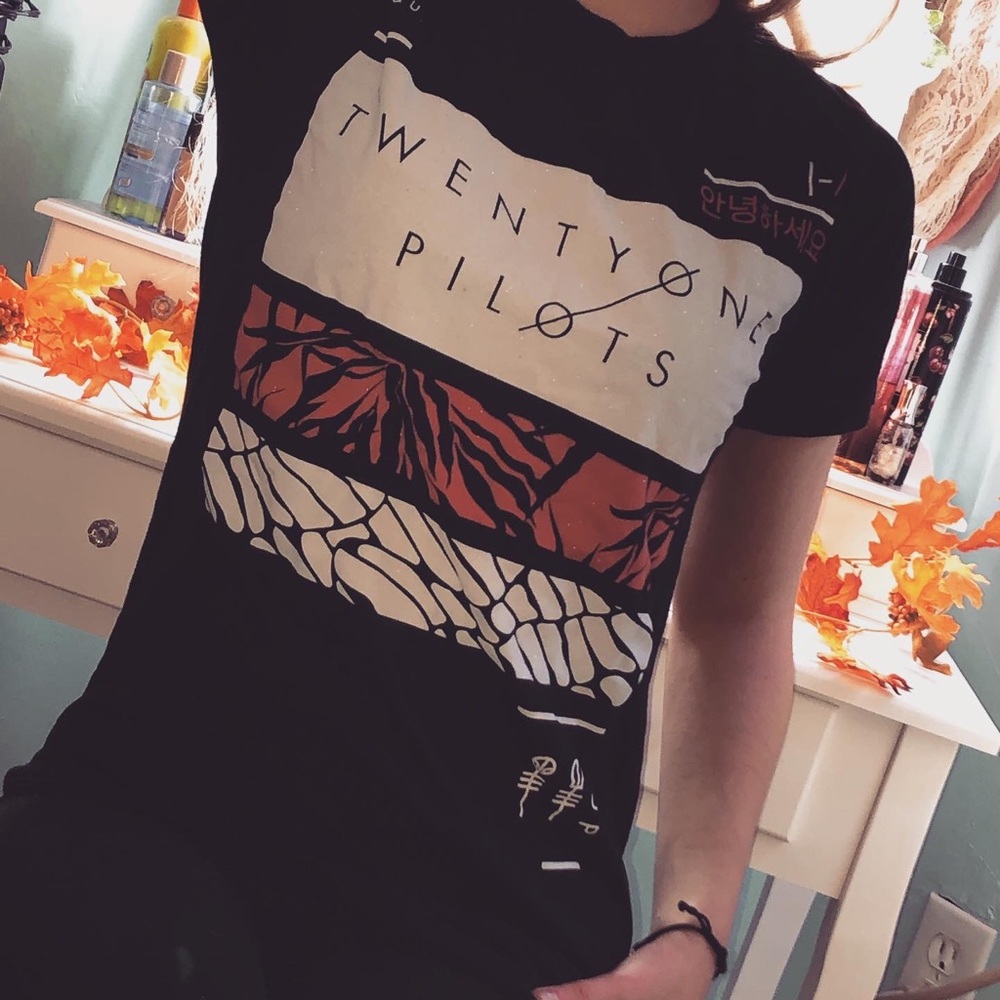 Official Twenty One Pilots Tee